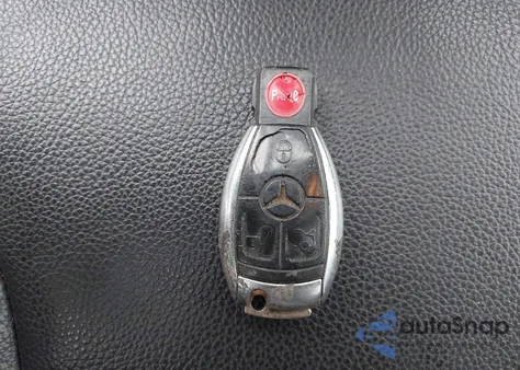 2007 Mercedes-Benz Gl 450 4Matic z USA, uszkodzony, nr VIN 4JGBF71E57A128003